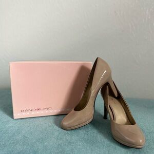 Bandolino Nude Pumps
